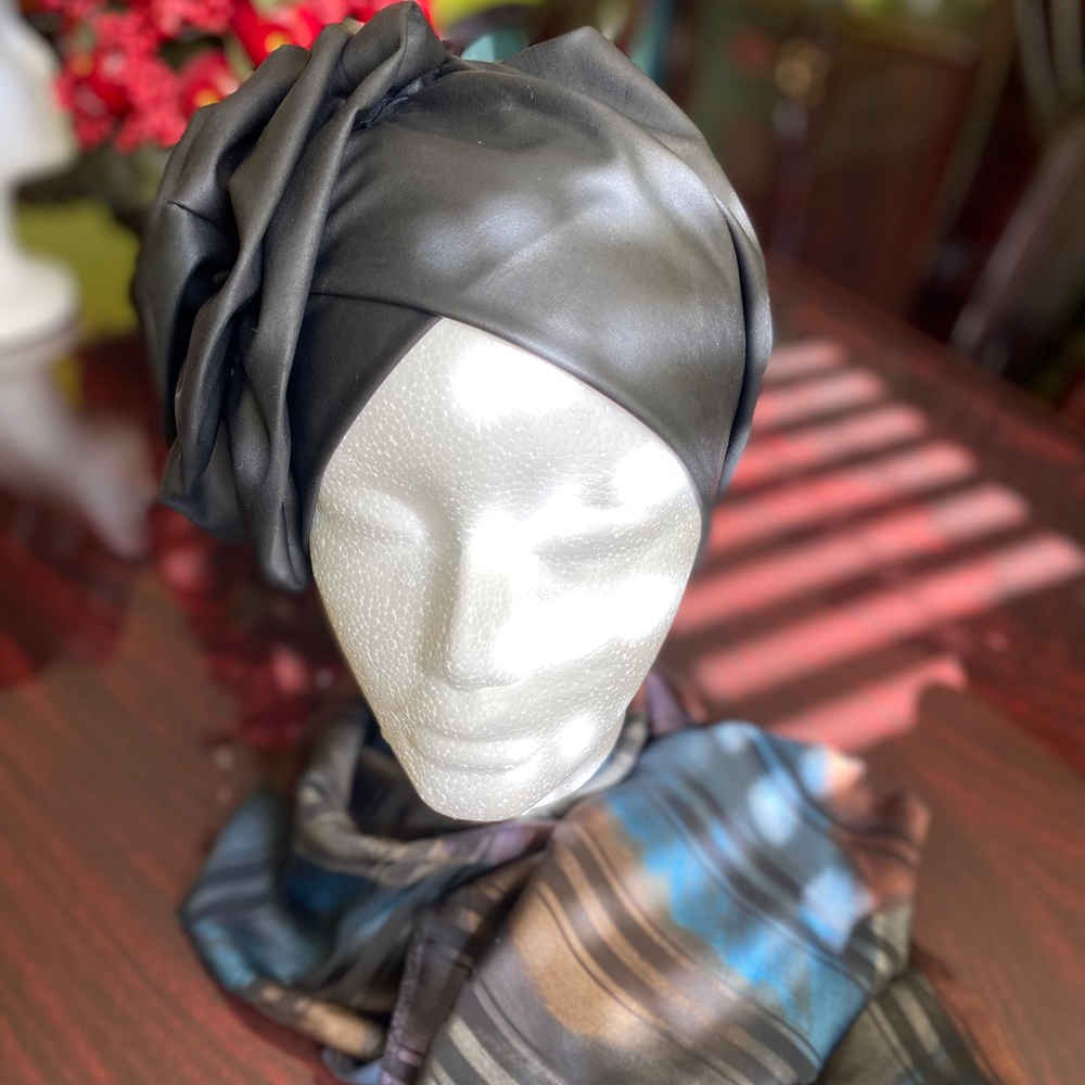 Hat/bonnet